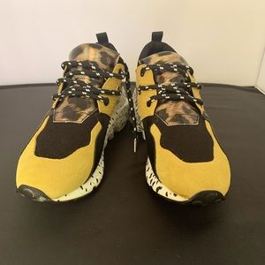 Steve Madden Trending Women’s Cliff Sneakers Leopard Print Sz 6.5